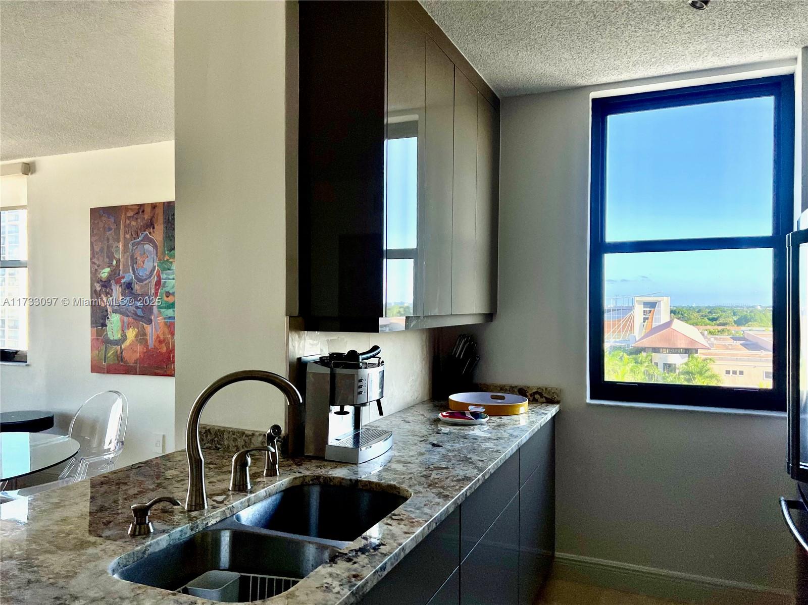 TOWER CONDO AT CITYPLACE - Residential Lease