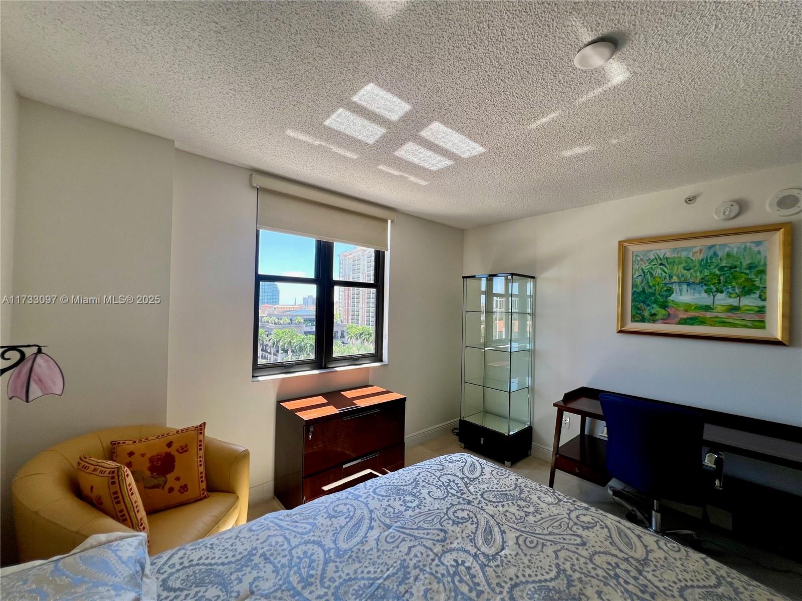 TOWER CONDO AT CITYPLACE - Residential Lease