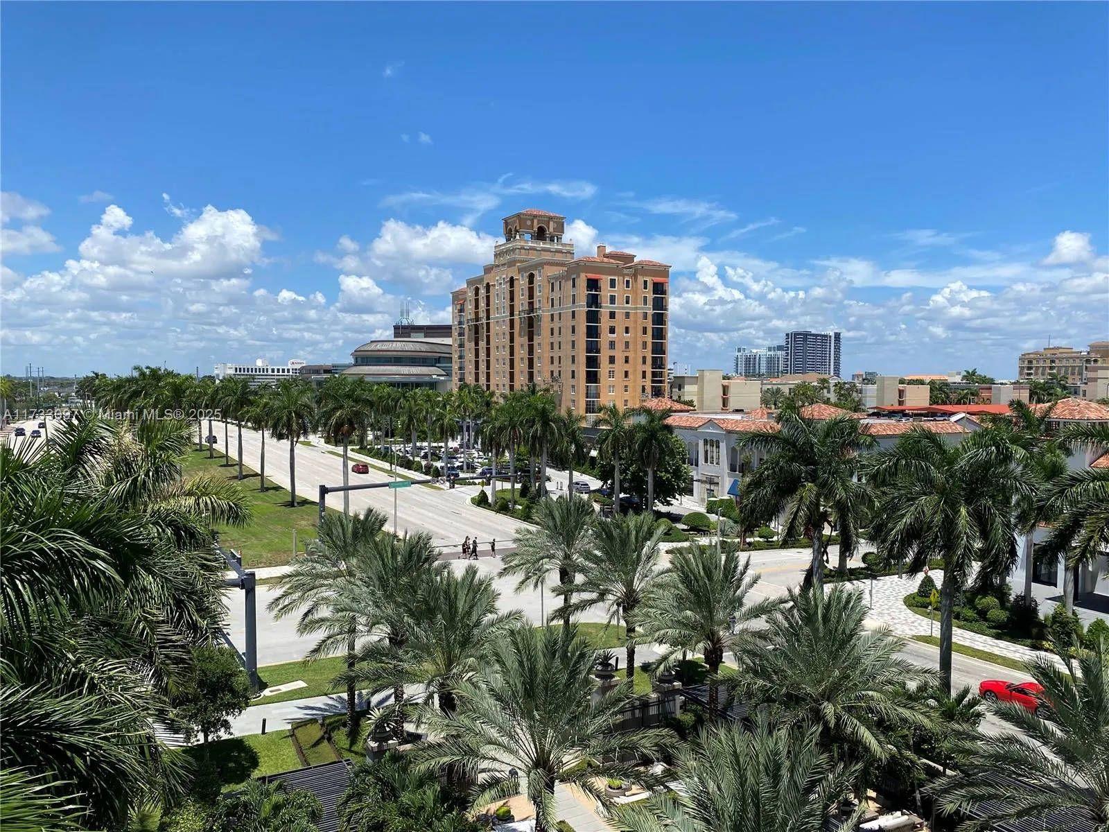 West Palm Beach, Florida 33401, United States, 2 Bedrooms Bedrooms, ,2 BathroomsBathrooms,Residential,Active,12815