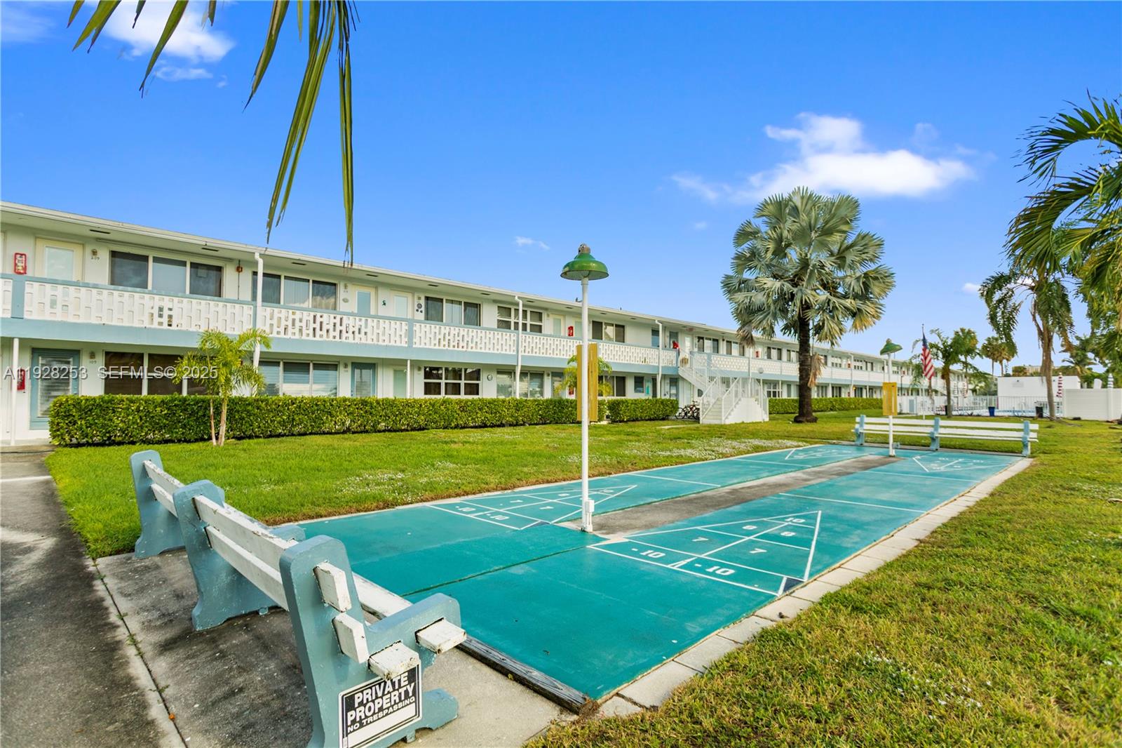 DIPLOMAT GARDEN CO-OP - Residential