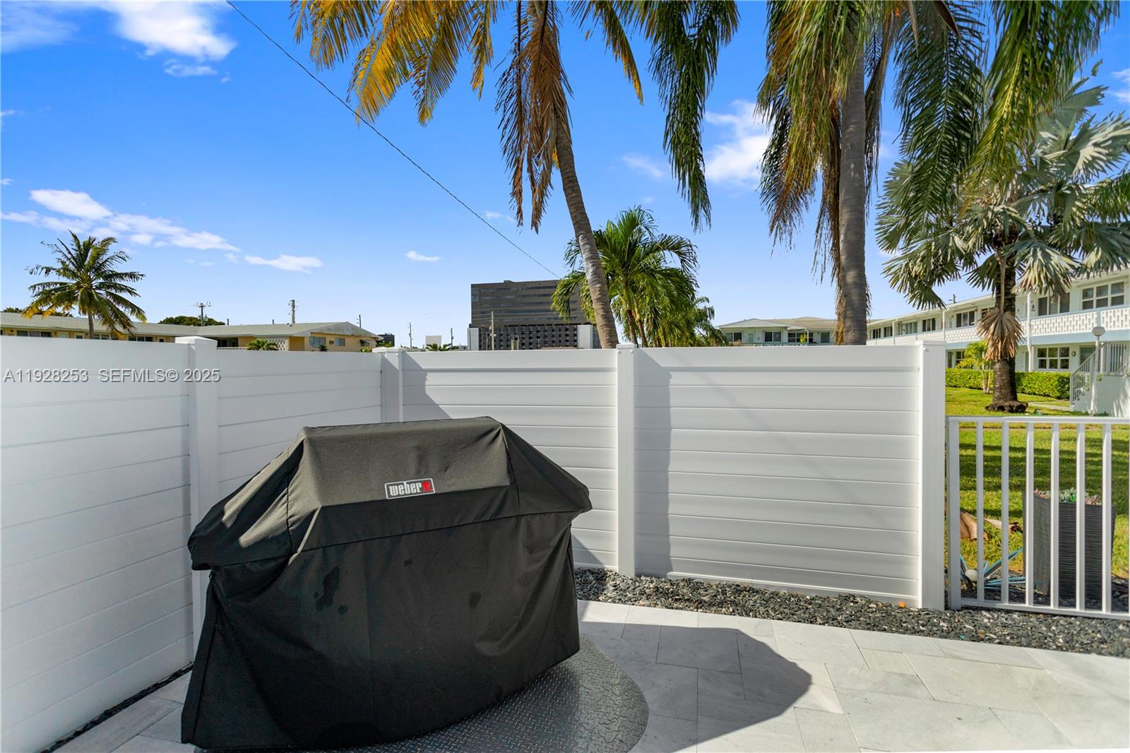 DIPLOMAT GARDEN CO-OP - Residential