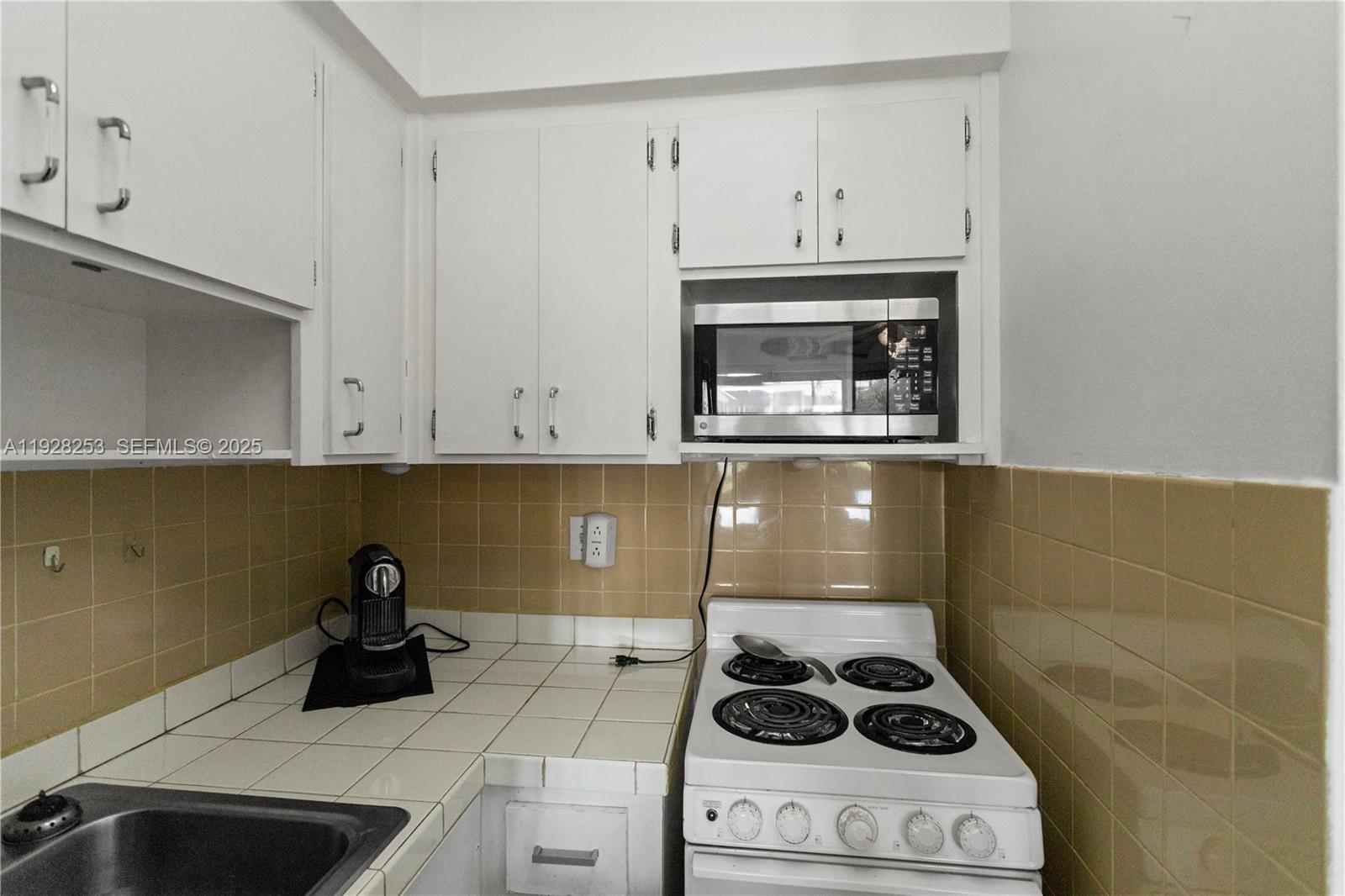 801 Atlantic Shores Blvd 106