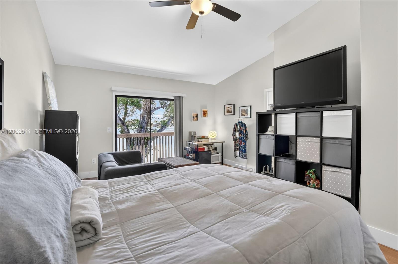 Pine Island Lakes Townhome - Residential