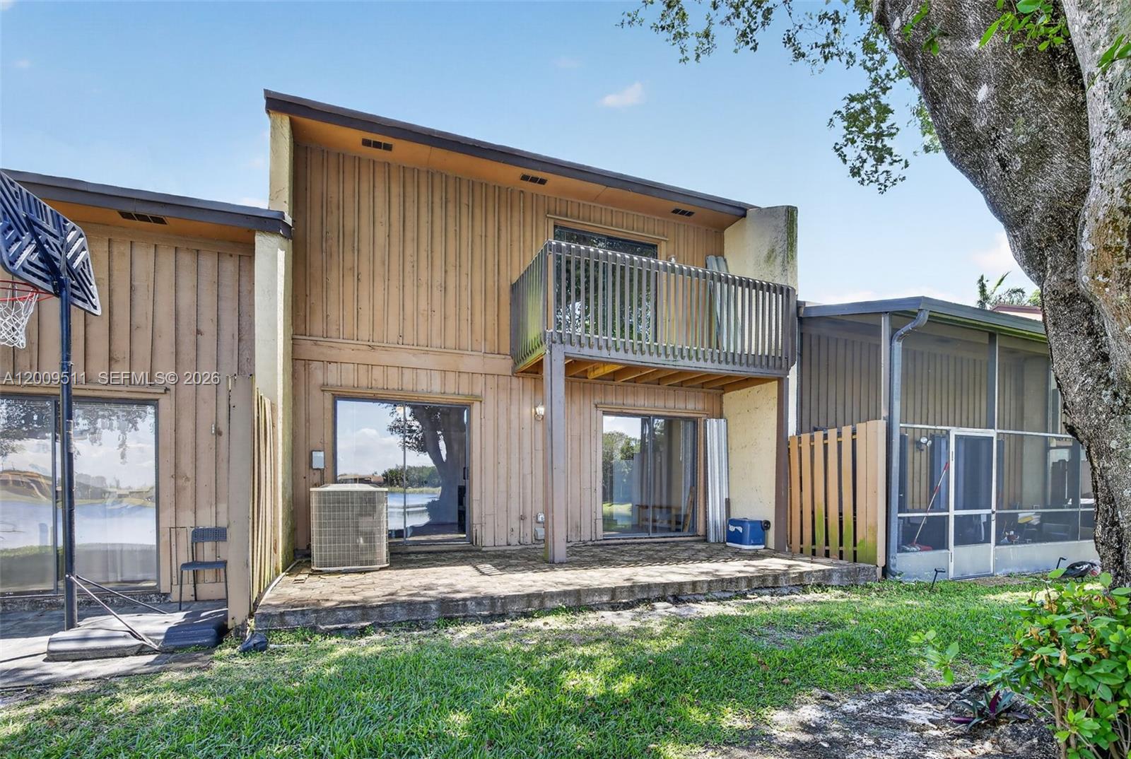 Pine Island Lakes Townhome - Residential