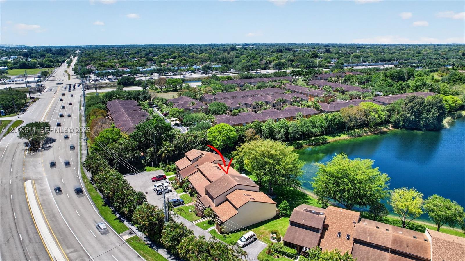 Pine Island Lakes Townhome - Residential