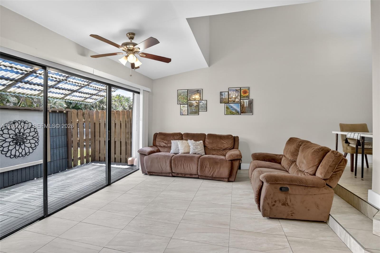 Pine Island Lakes Townhome - Residential