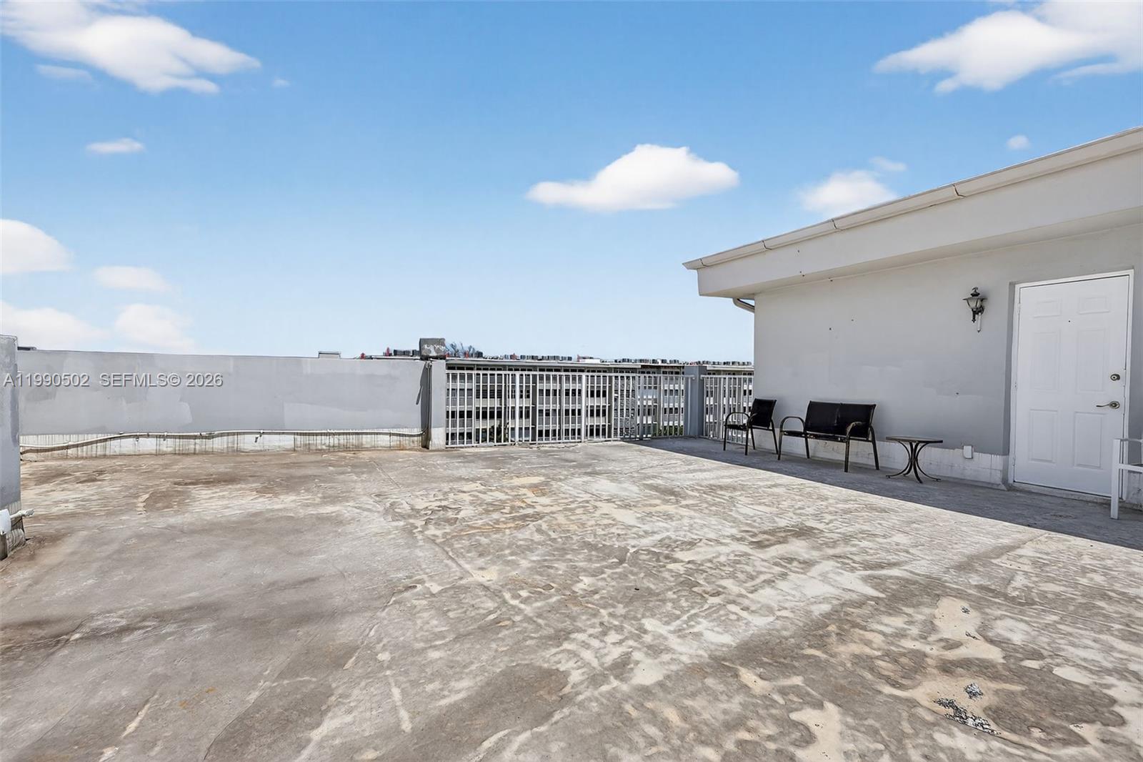 SECOND GULFSTREAM GARDEN - Residential