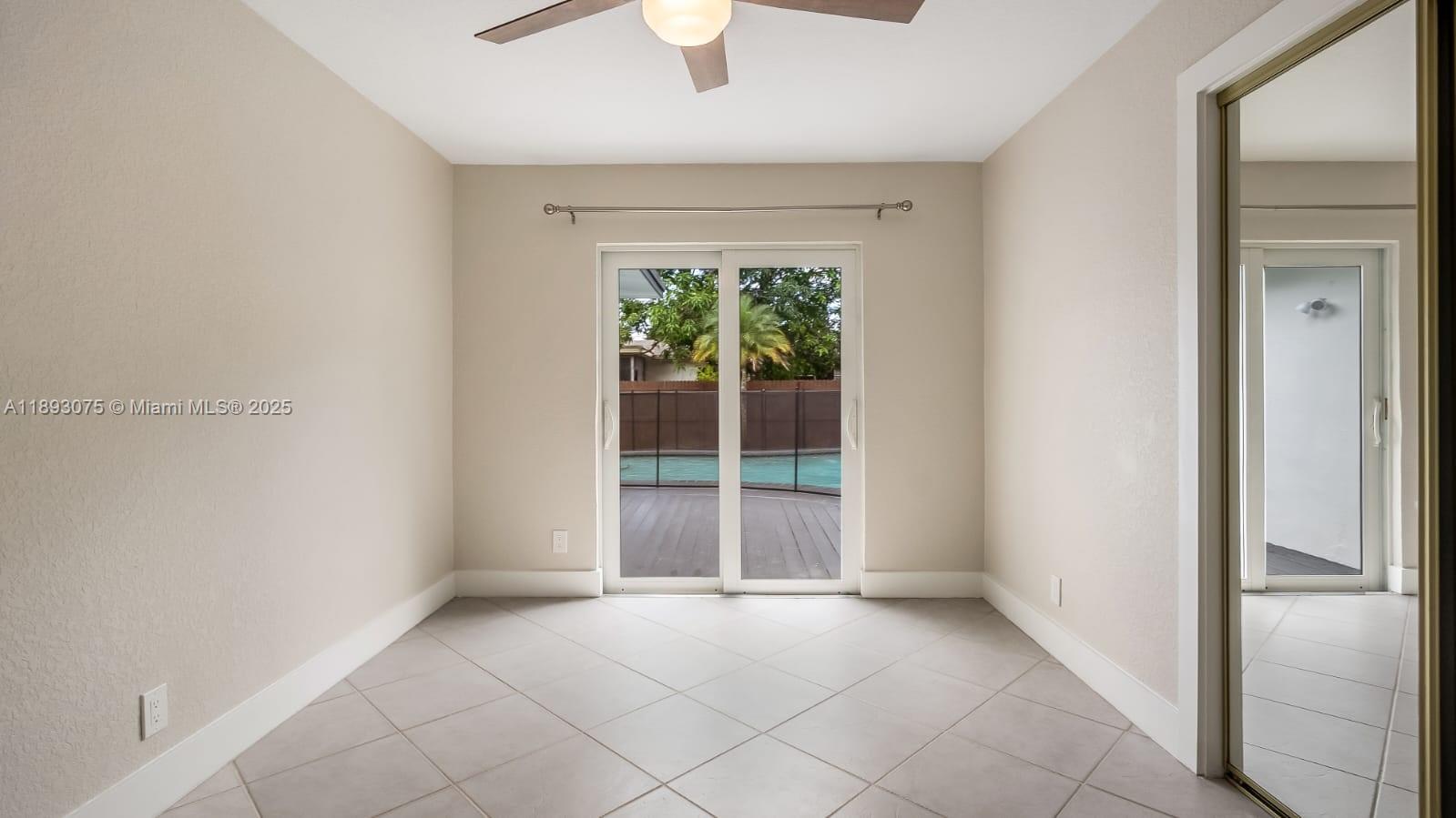 PLANTATION MANORS-RESUB - Residential Lease