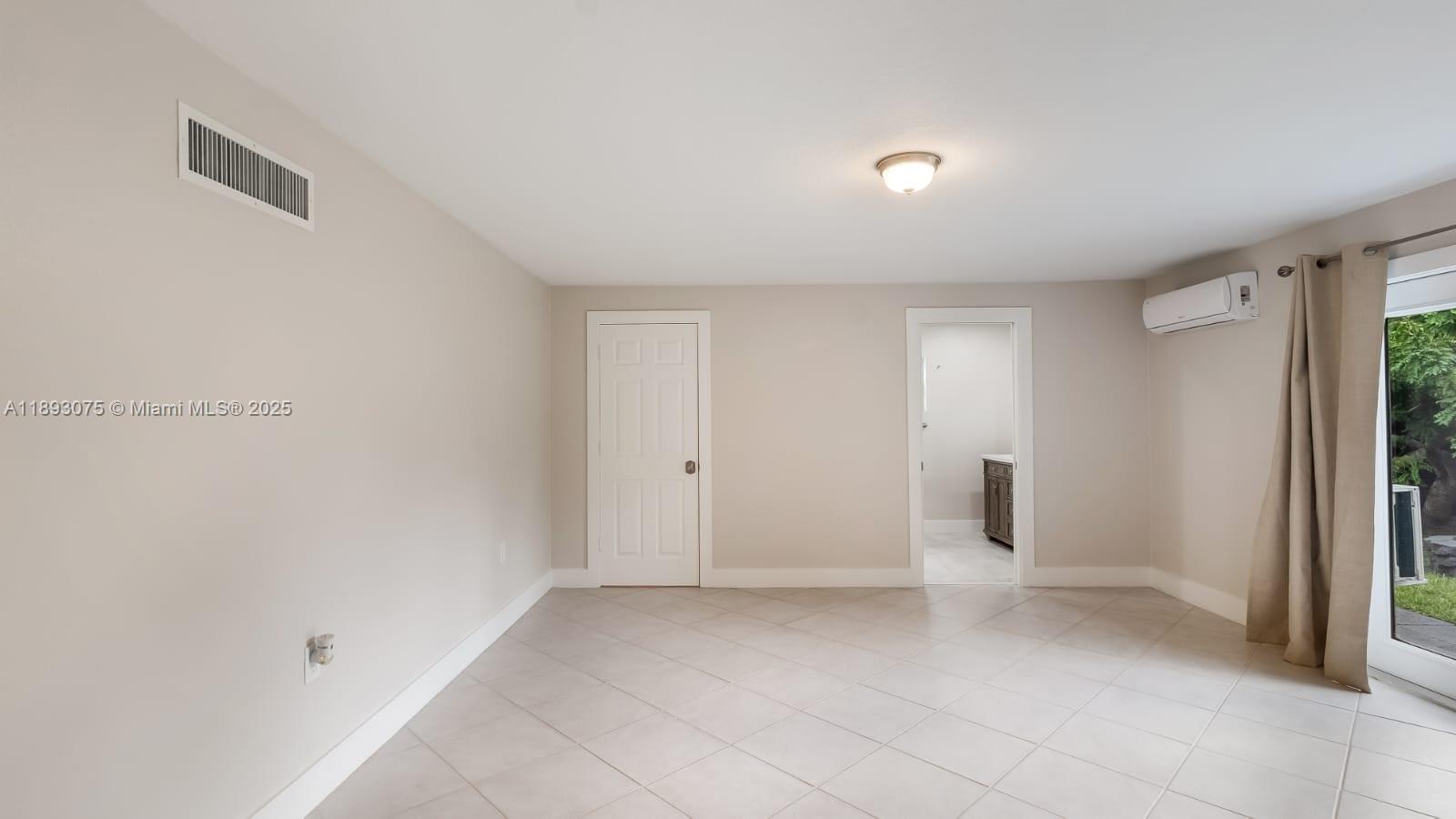 PLANTATION MANORS-RESUB - Residential Lease