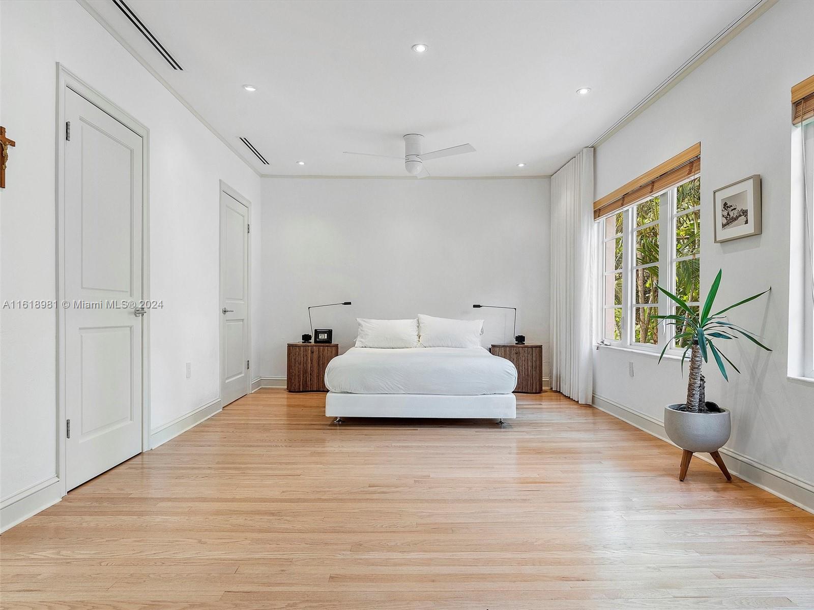 CORAL GABLES SEC B - Residential