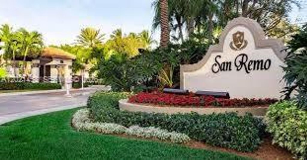 Photo of 800 Sorrento Dr #2, Weston, FL 33326 (MLS # A12021453)