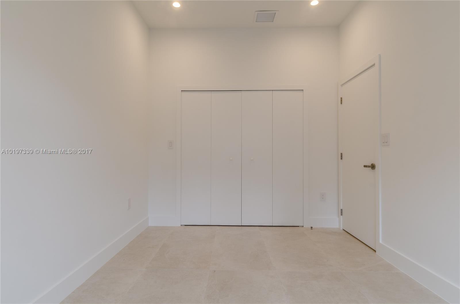 Oak Heights - Residential