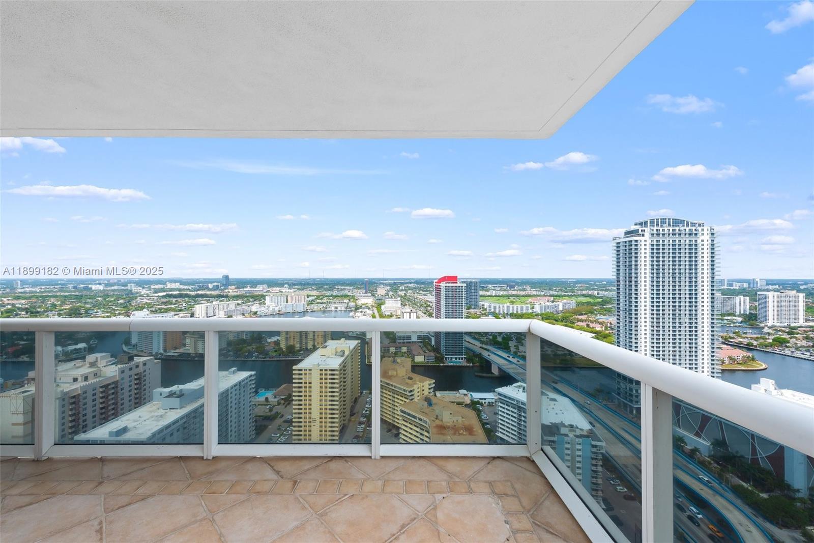 1830 S Ocean Dr 3708