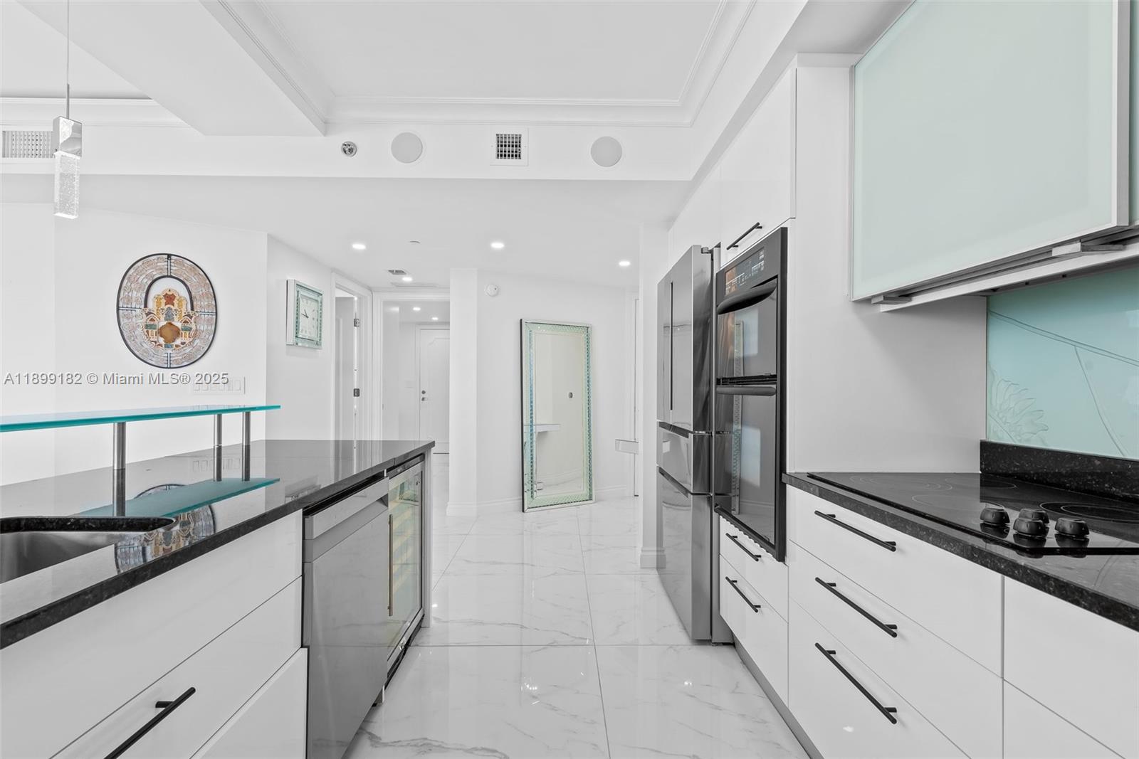 BEACH CLUB TWO CONDO - Residential