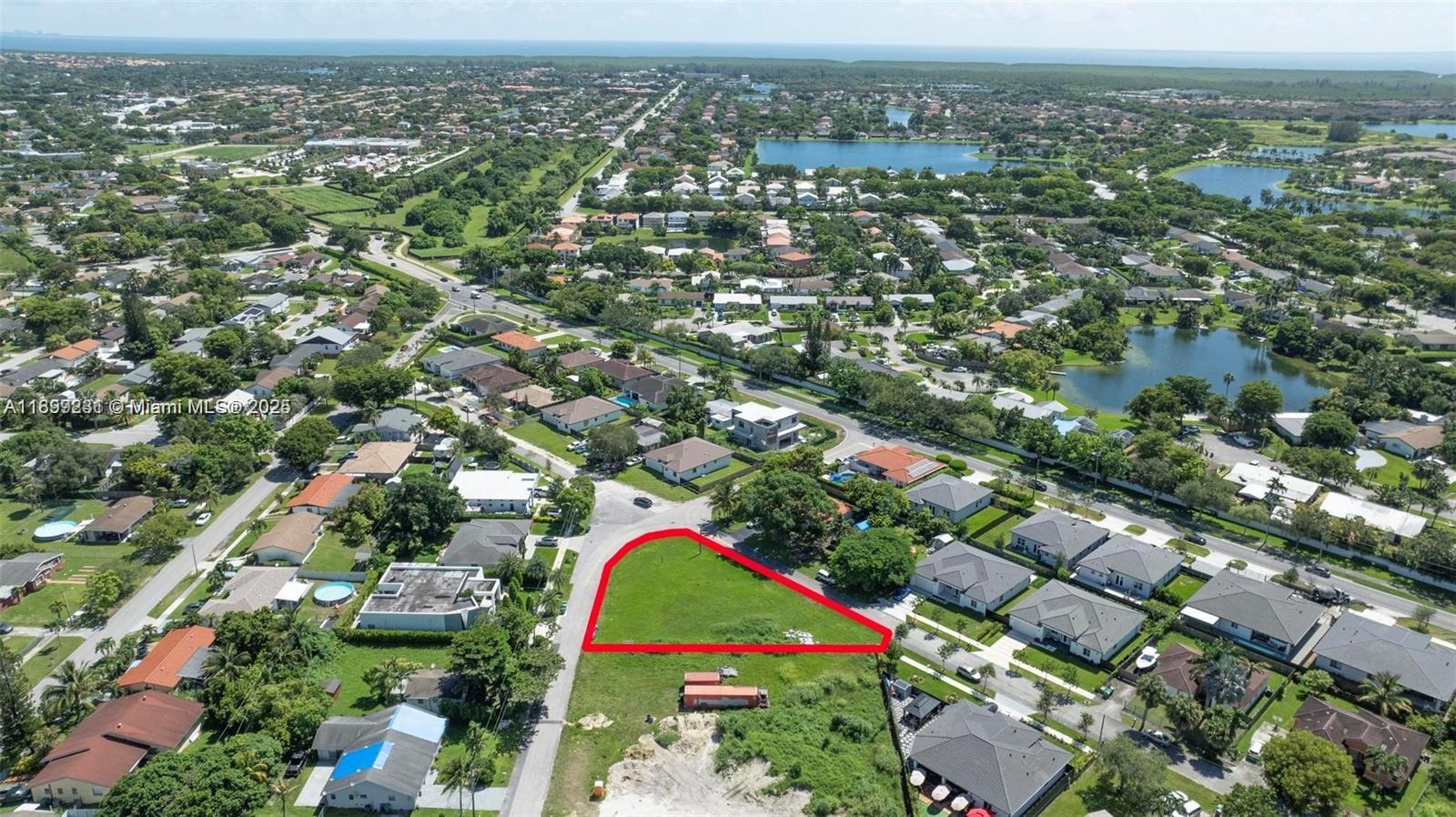 9800 SW 213th St, Cutler Bay, FL, 33189/$399,900 2 9800 SW 213th St