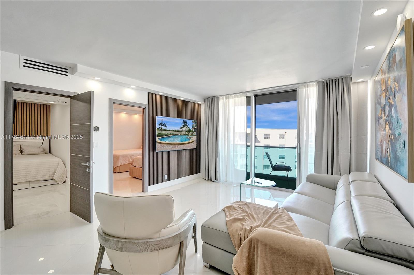 SIAN OCEAN RESIDENCES CON - Residential Lease