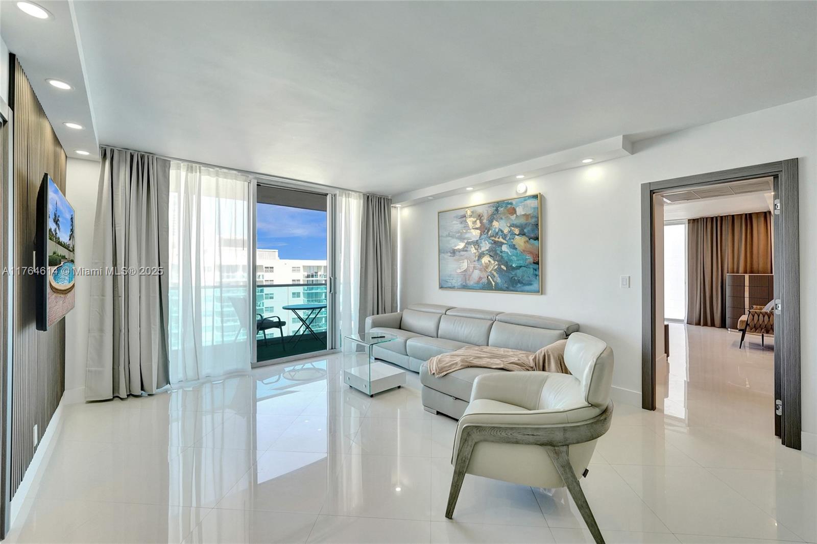 SIAN OCEAN RESIDENCES CON - Residential Lease