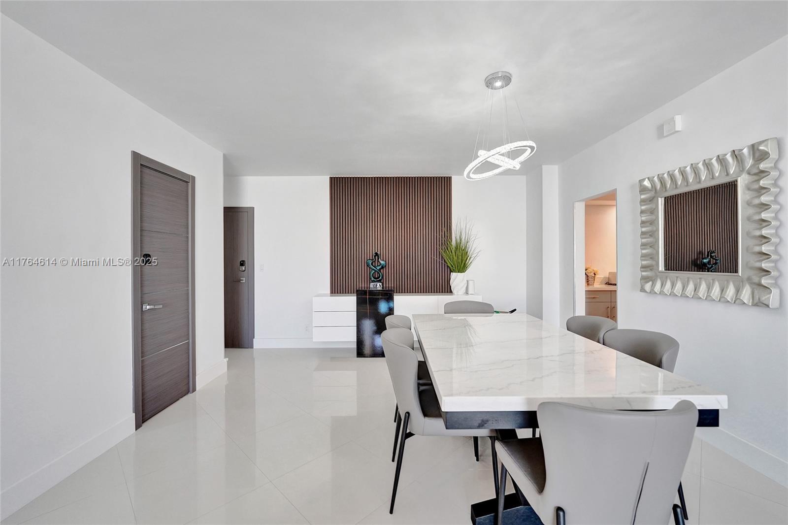 SIAN OCEAN RESIDENCES CON - Residential Lease