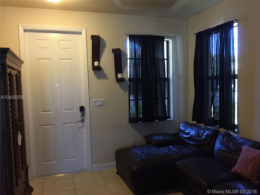 Hurry now you have a chance to live this beautiful community Aragon.  Hurry wont last this unit features stainless steal appliances, fairly new just built a few years ago,, The area is located walking distance to all major supermarkets, banks, etc.  Come see for yourself the community has a beautiful clubhouse with great ammenities. Once you come in you will never want to leave.  It is just breathtaking and vey well maintained.