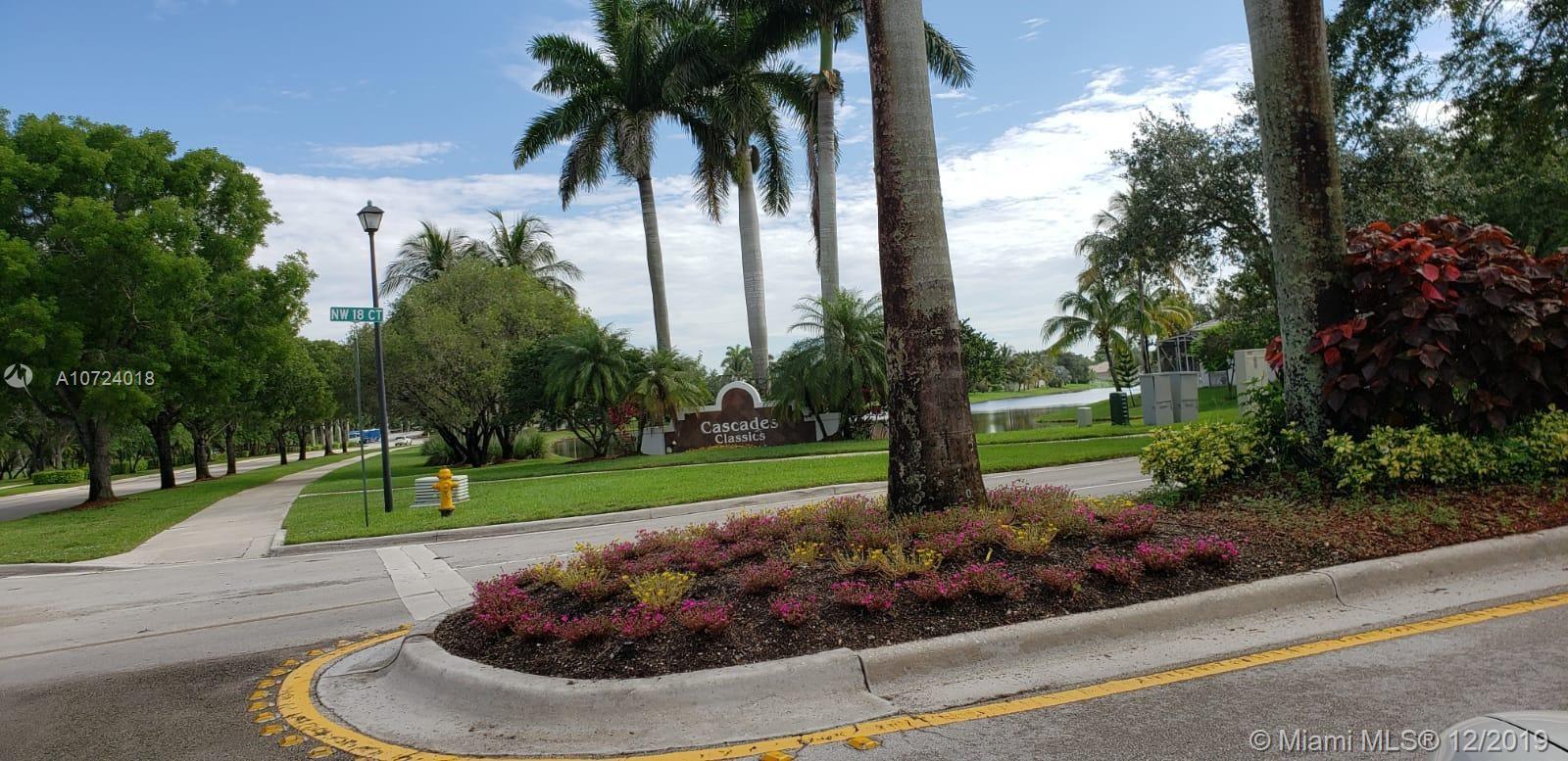 PEMBROKE FALLS - PHASE 1 - Residential