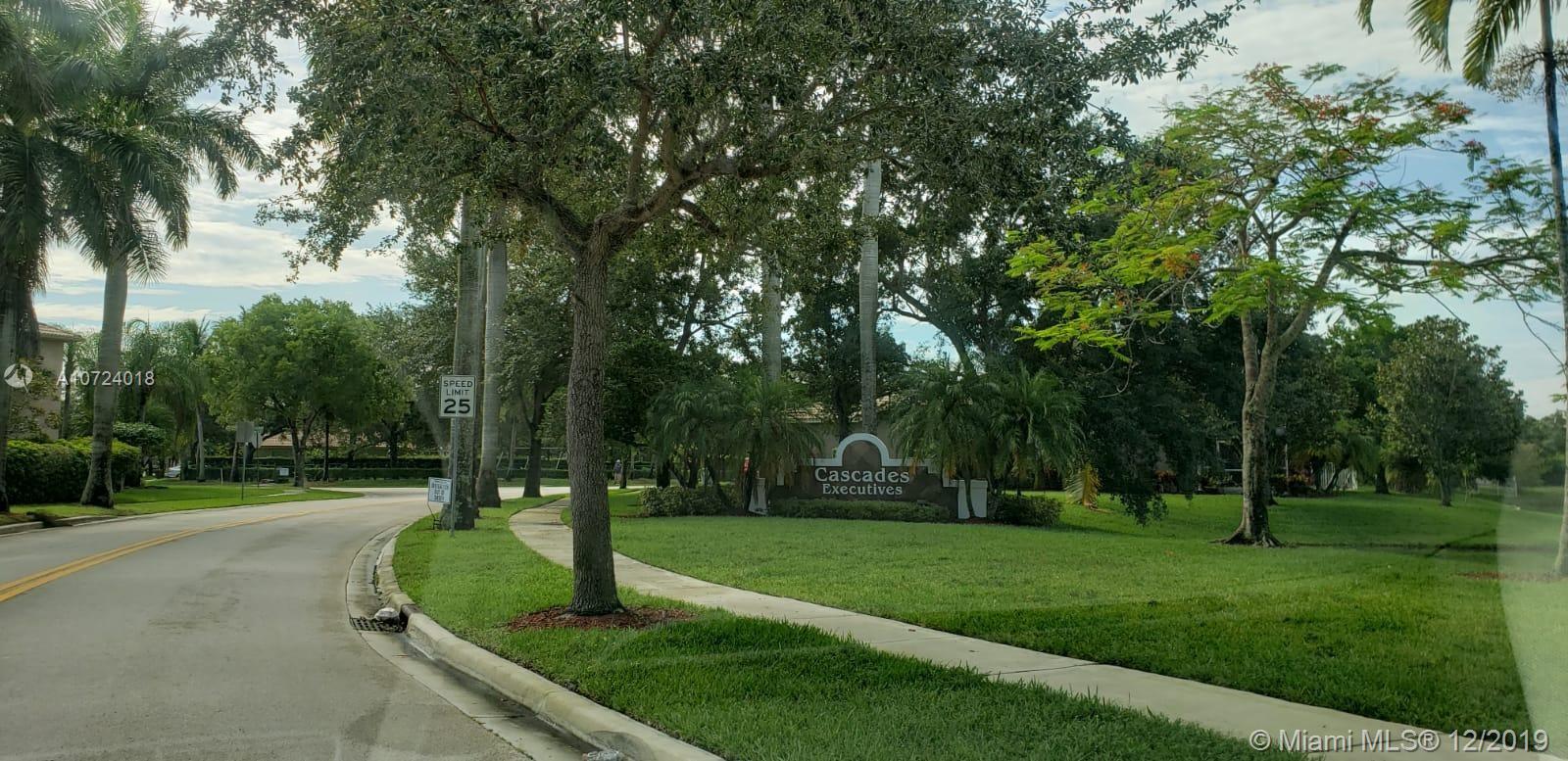 PEMBROKE FALLS - PHASE 1 - Residential