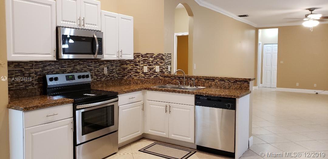 PEMBROKE FALLS - PHASE 1 - Residential