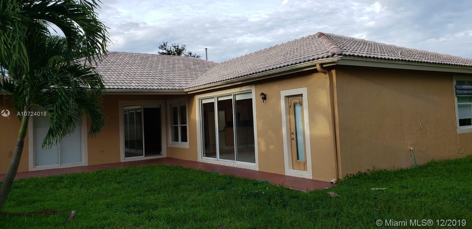 PEMBROKE FALLS - PHASE 1 - Residential