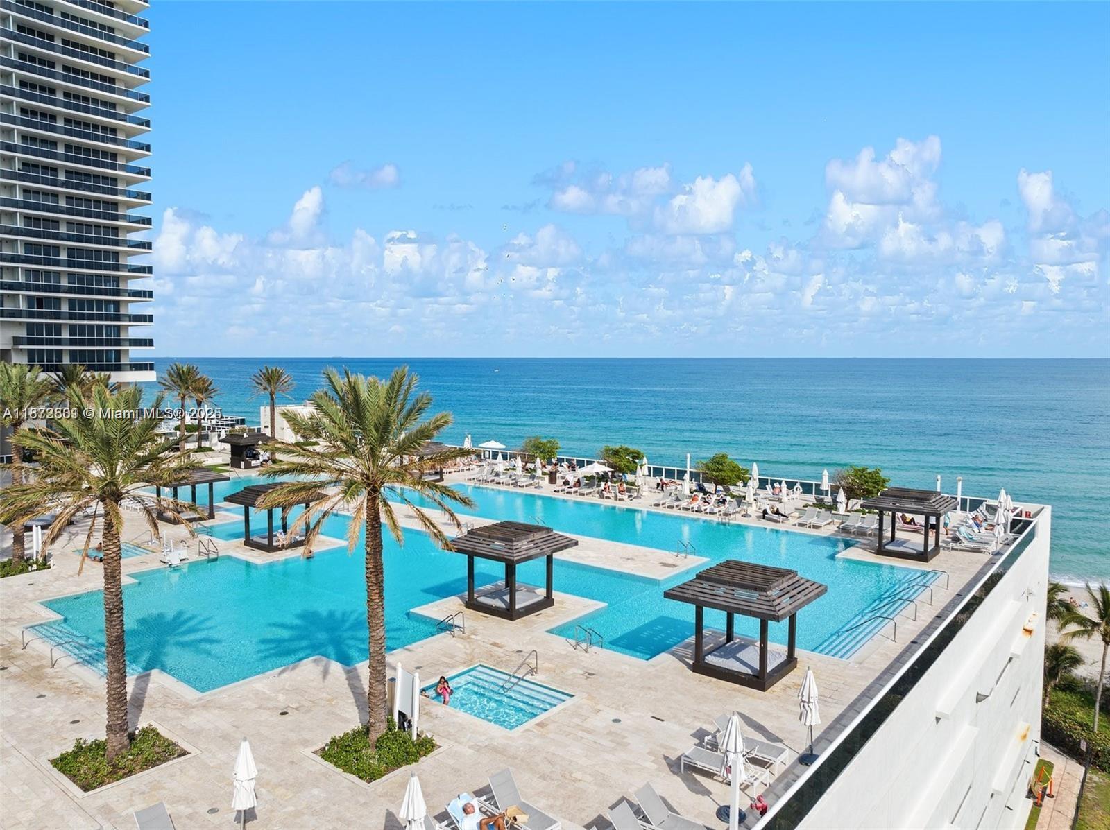 BEACH CLUB CONDO - Residential Lease