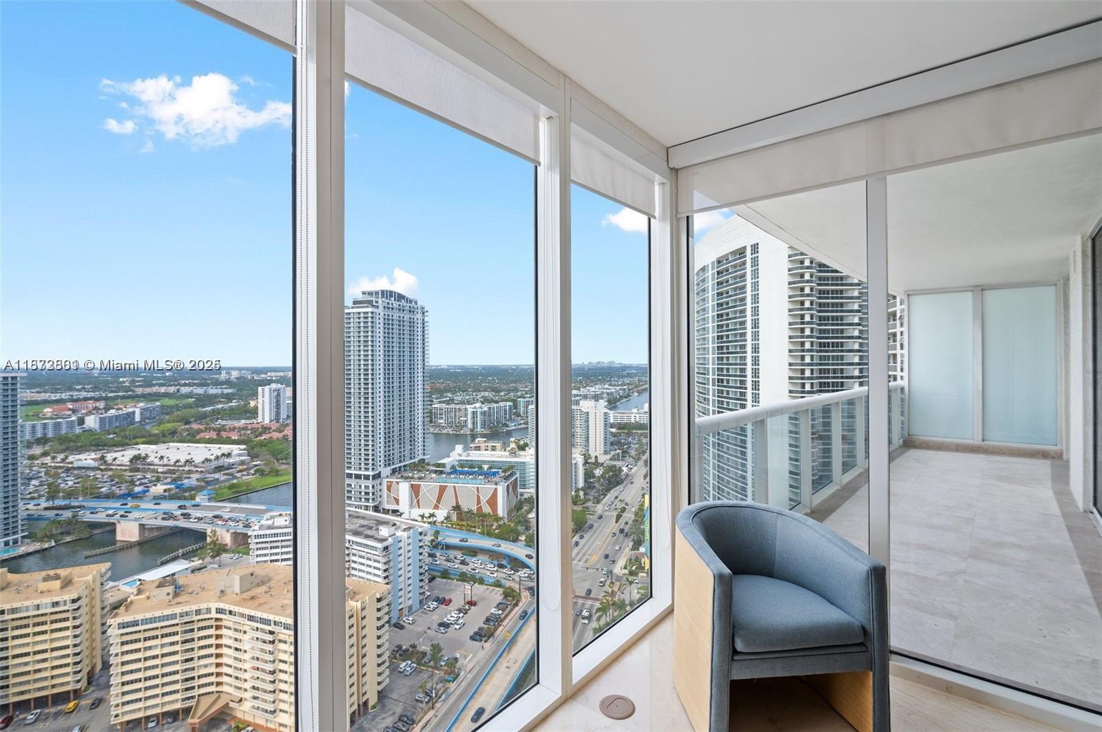 BEACH CLUB CONDO - Residential Lease