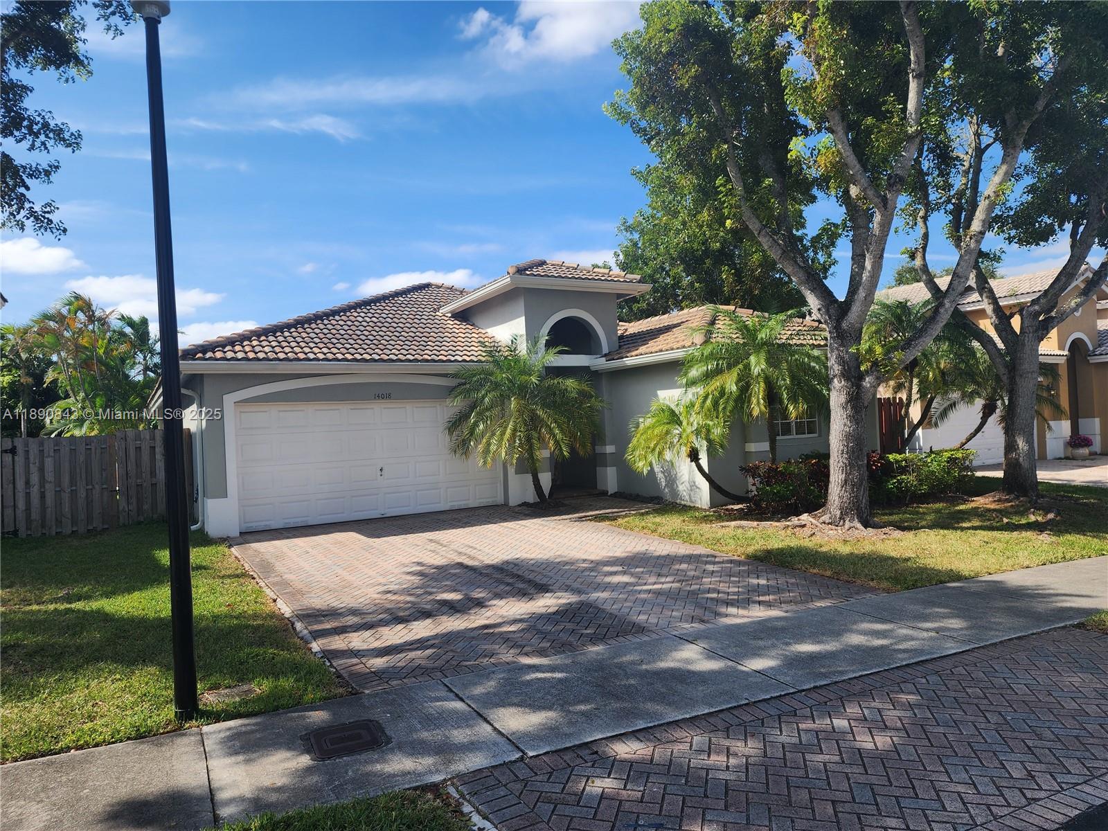 OAK CREEK NORTH REPLAT - Residential