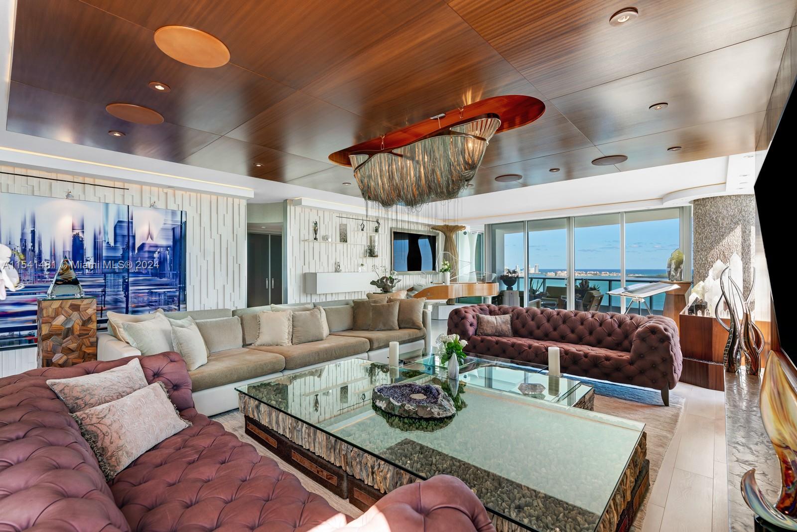 JADE RESIDENCES BRICKELL - Residential