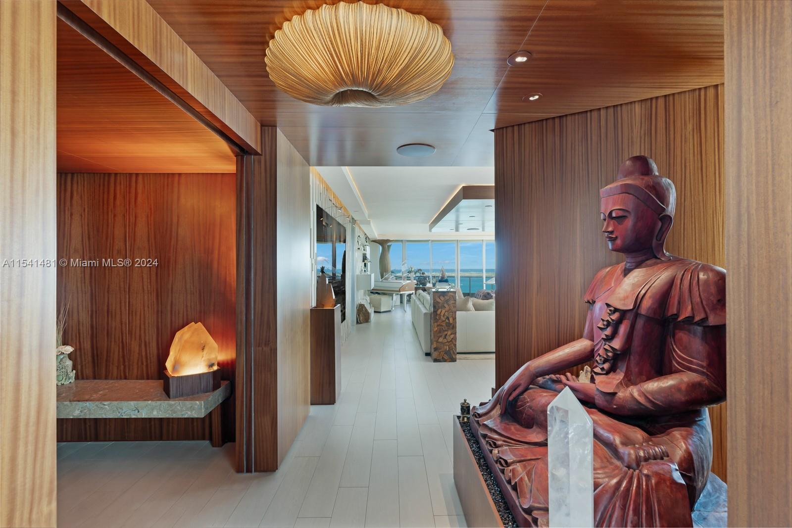 JADE RESIDENCES BRICKELL - Residential