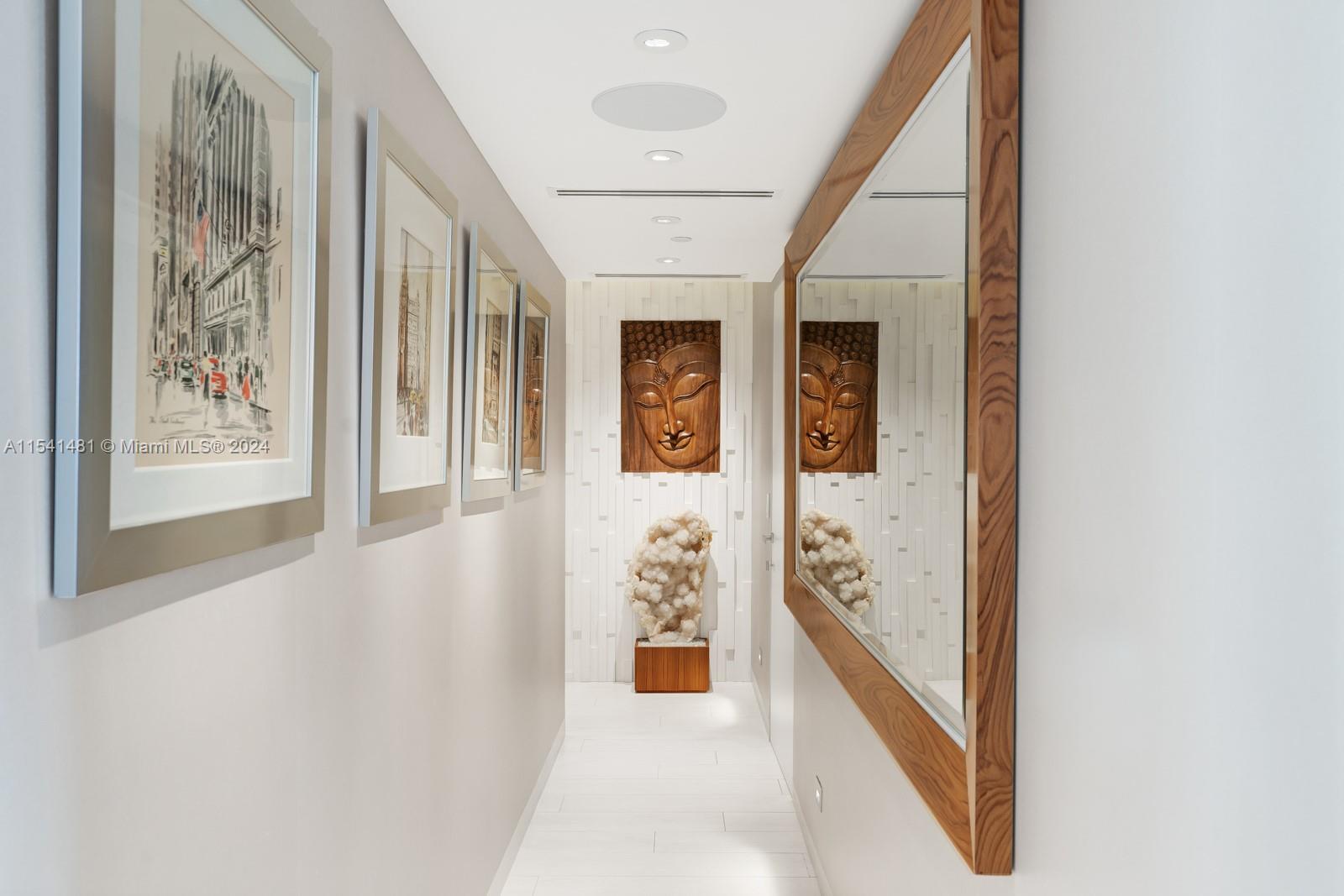 JADE RESIDENCES BRICKELL - Residential