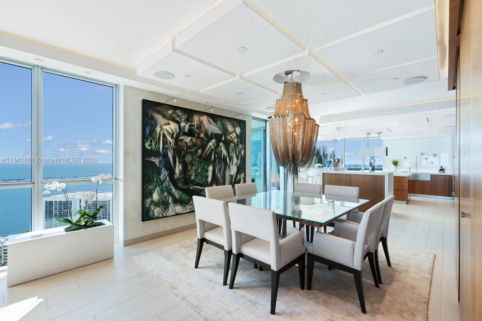 JADE RESIDENCES BRICKELL - Residential