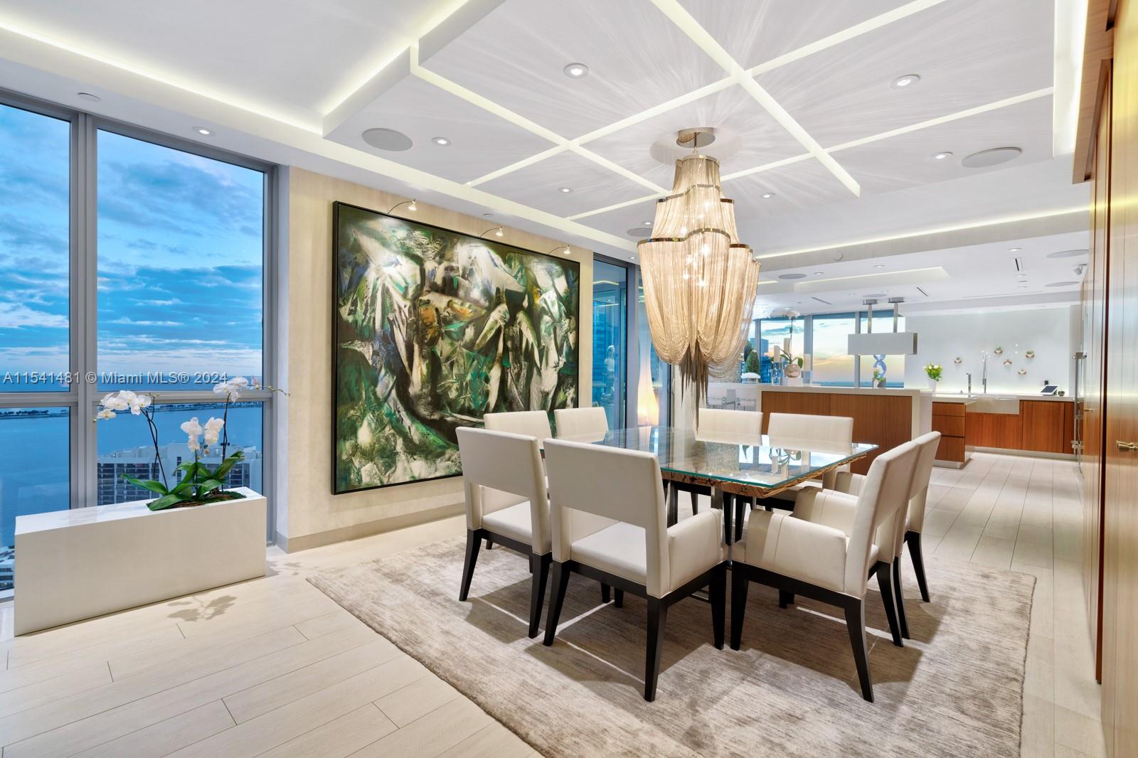 JADE RESIDENCES BRICKELL - Residential