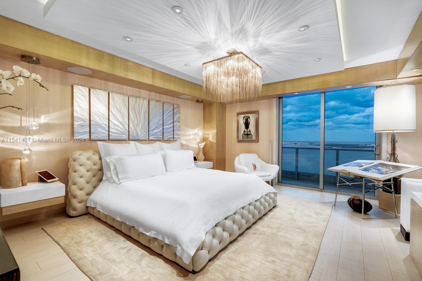 JADE RESIDENCES BRICKELL - Residential