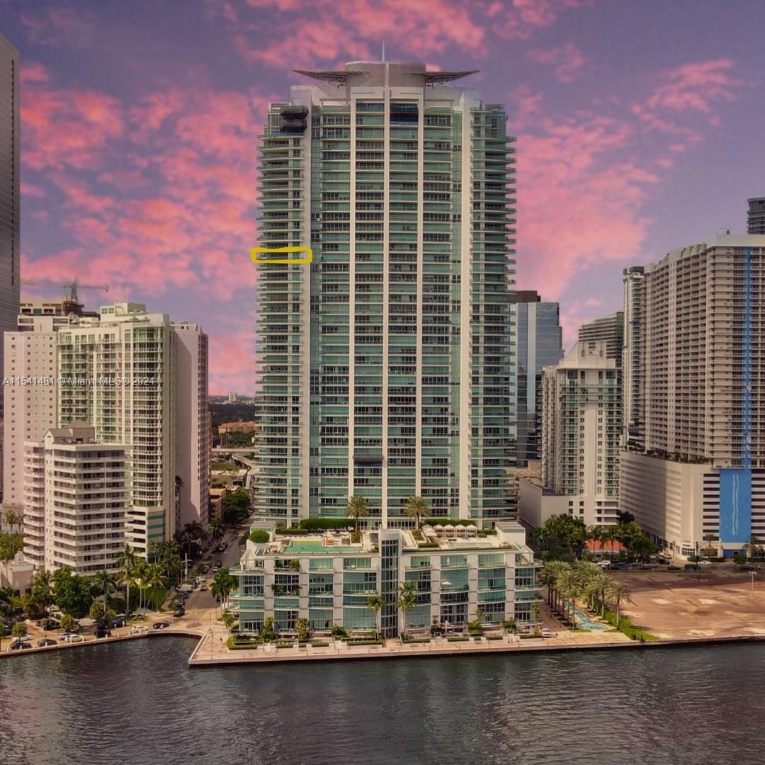 JADE RESIDENCES BRICKELL - Residential
