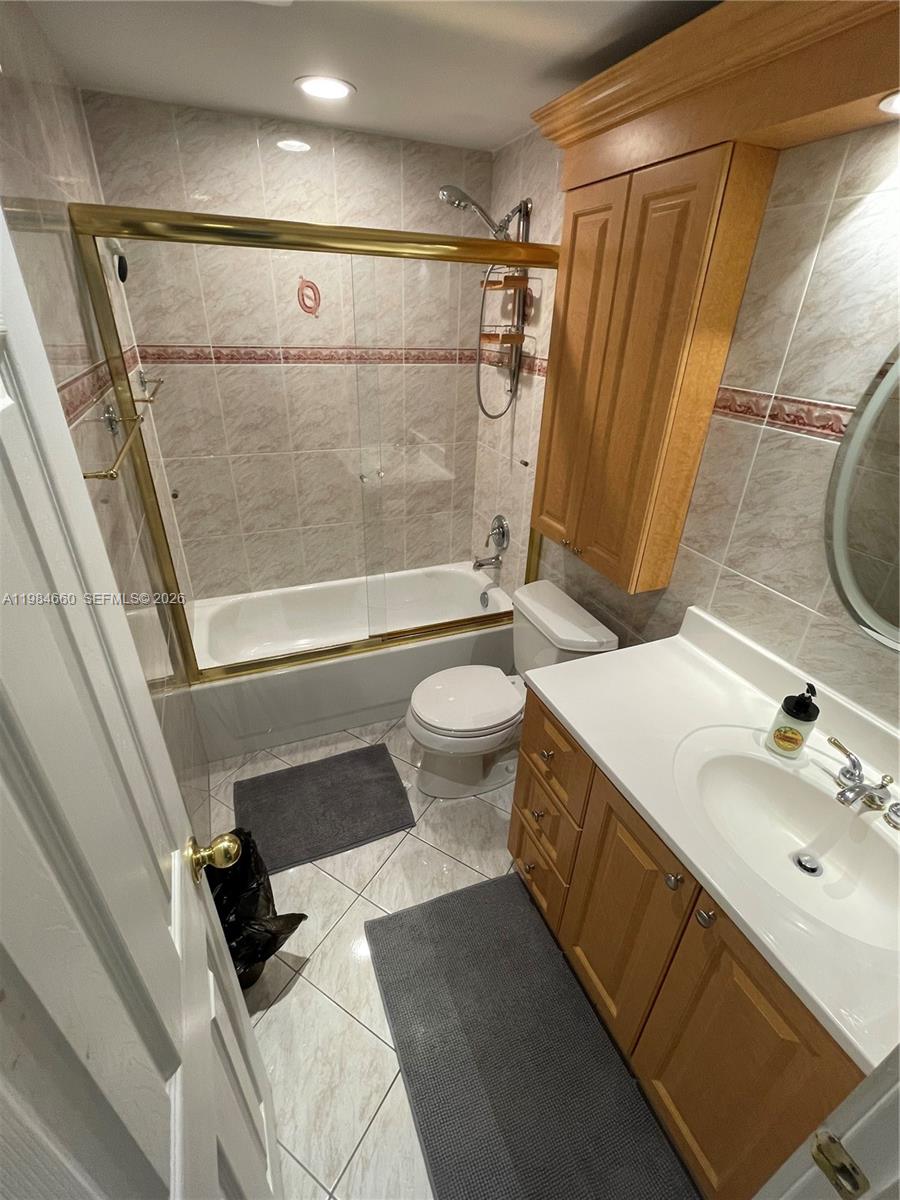 LE CARTIER CONDO - Residential