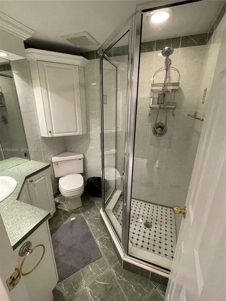 LE CARTIER CONDO - Residential