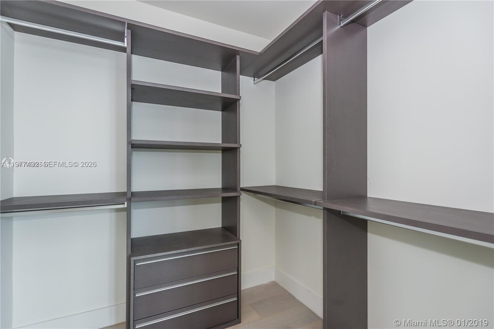 ECHO BRICKELL CONDO - Residential