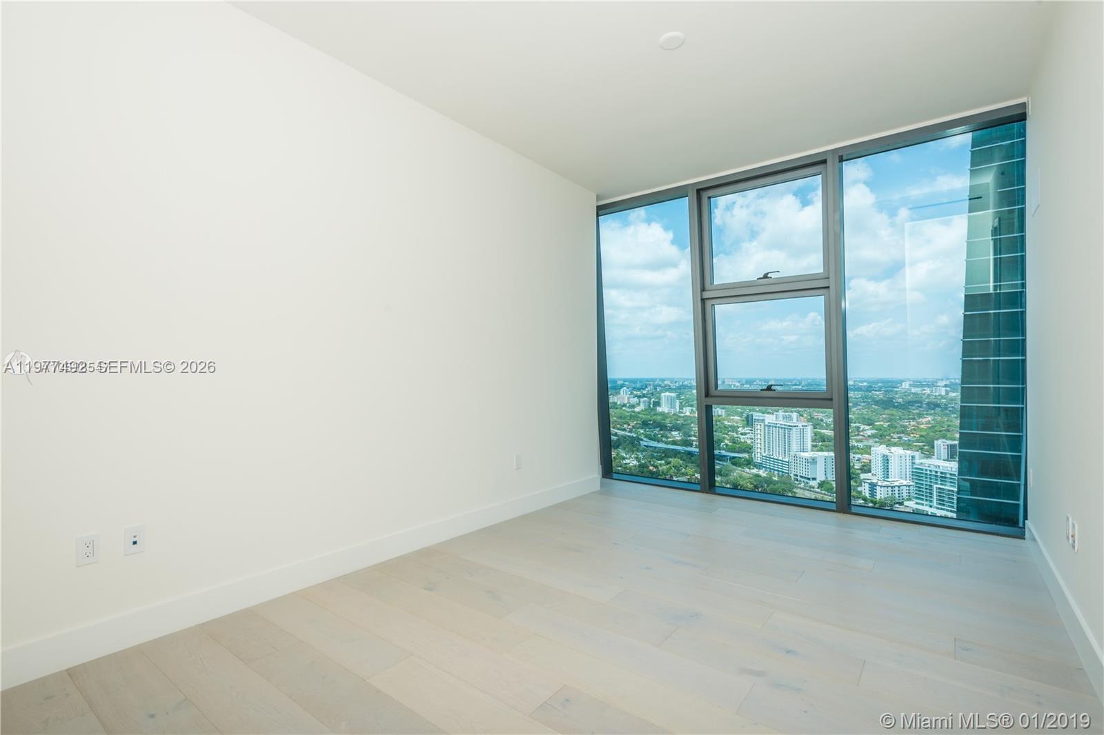 ECHO BRICKELL CONDO - Residential