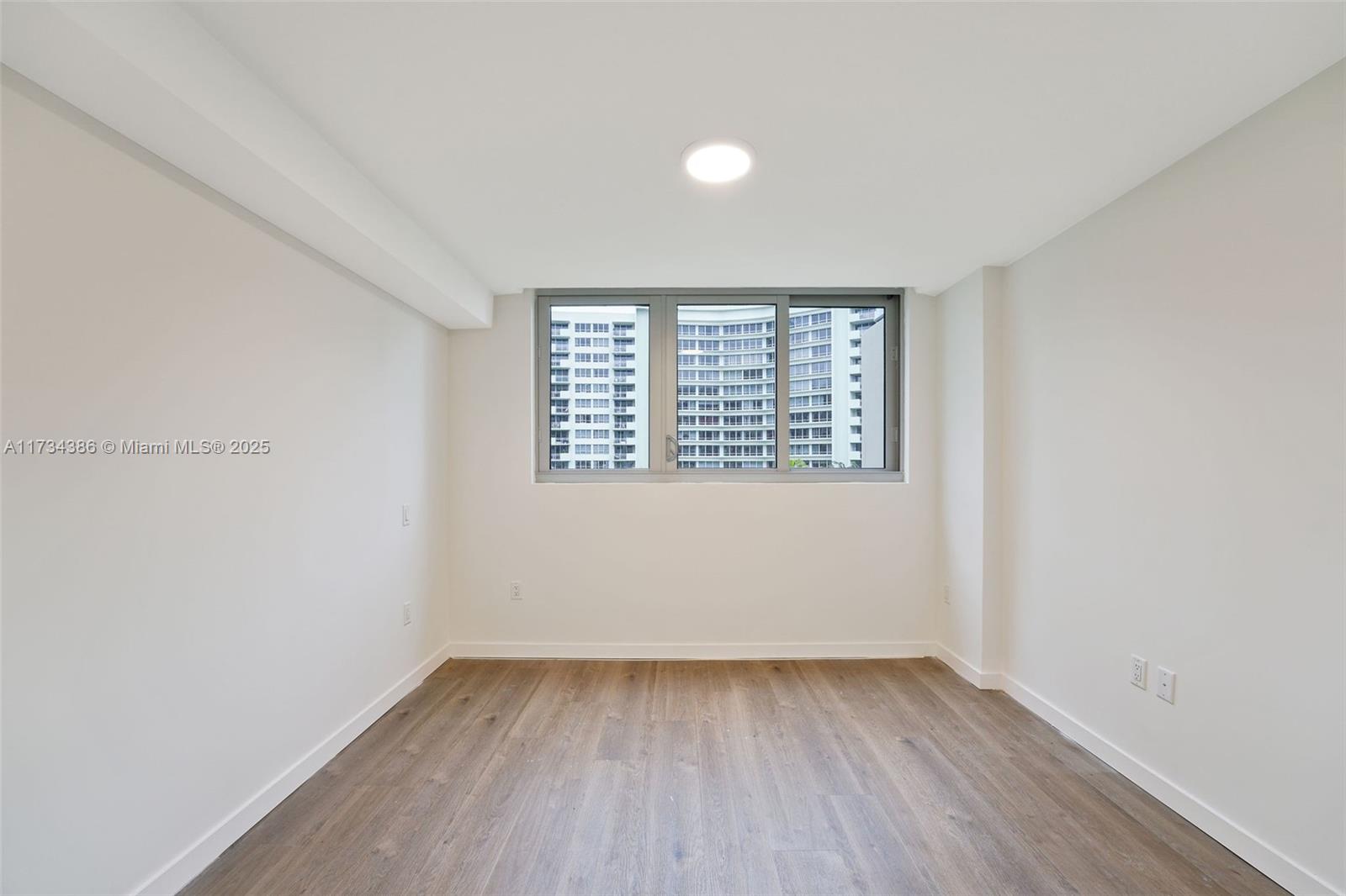 Flamingo Point - Residential Lease