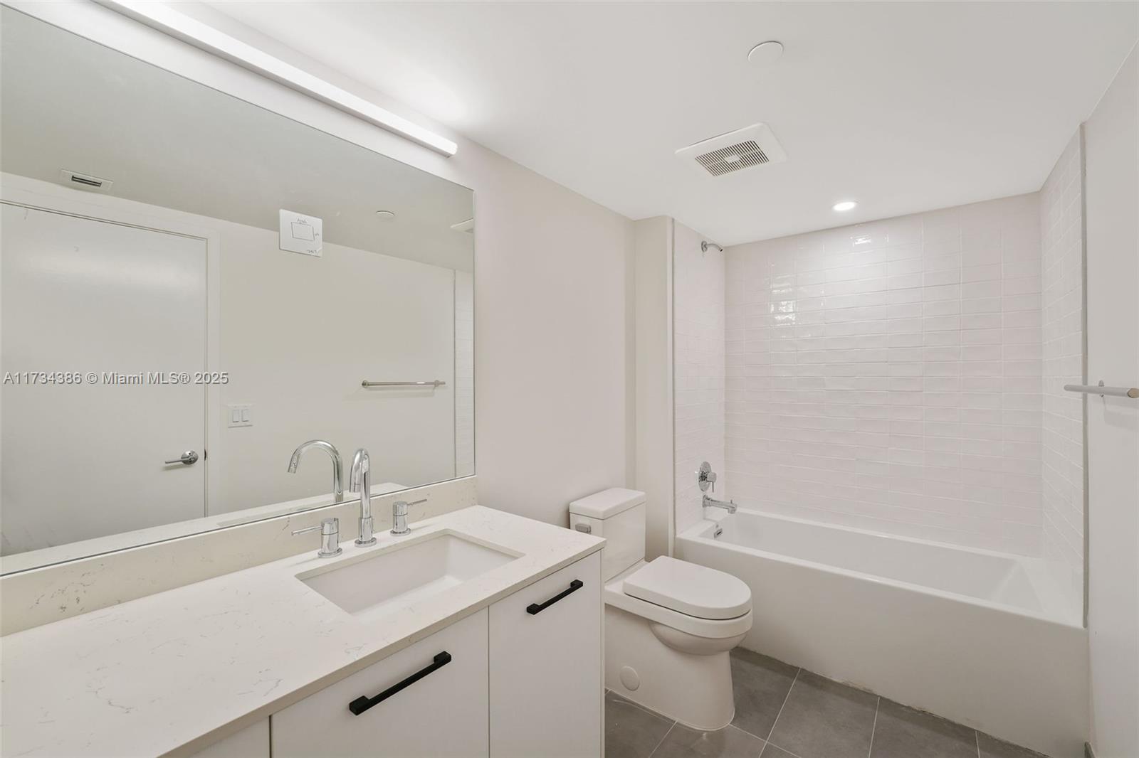 Flamingo Point - Residential Lease