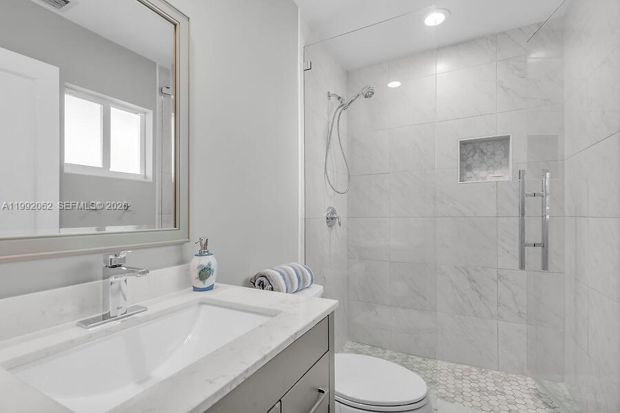 WINSTON WATERWAYS NO 2 AM - Residential