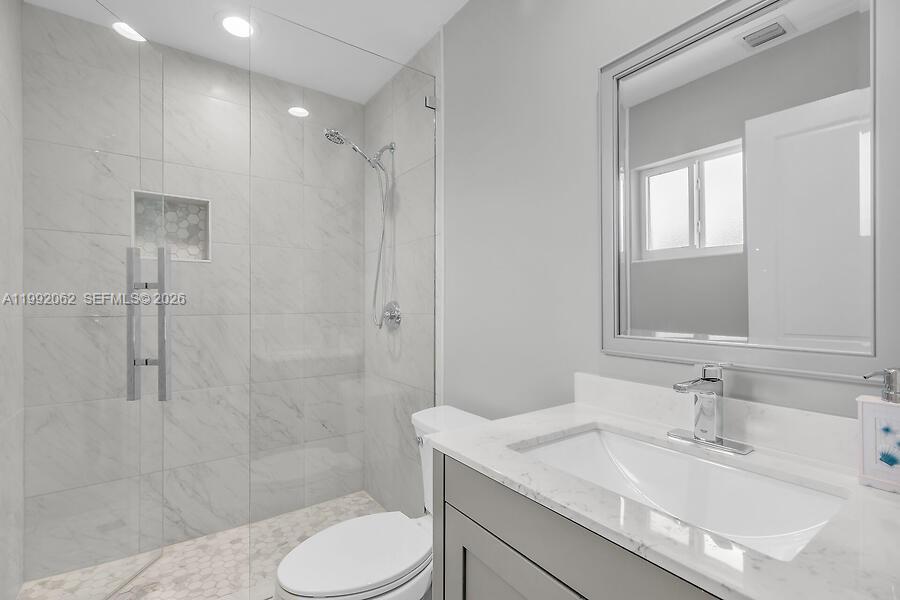 WINSTON WATERWAYS NO 2 AM - Residential