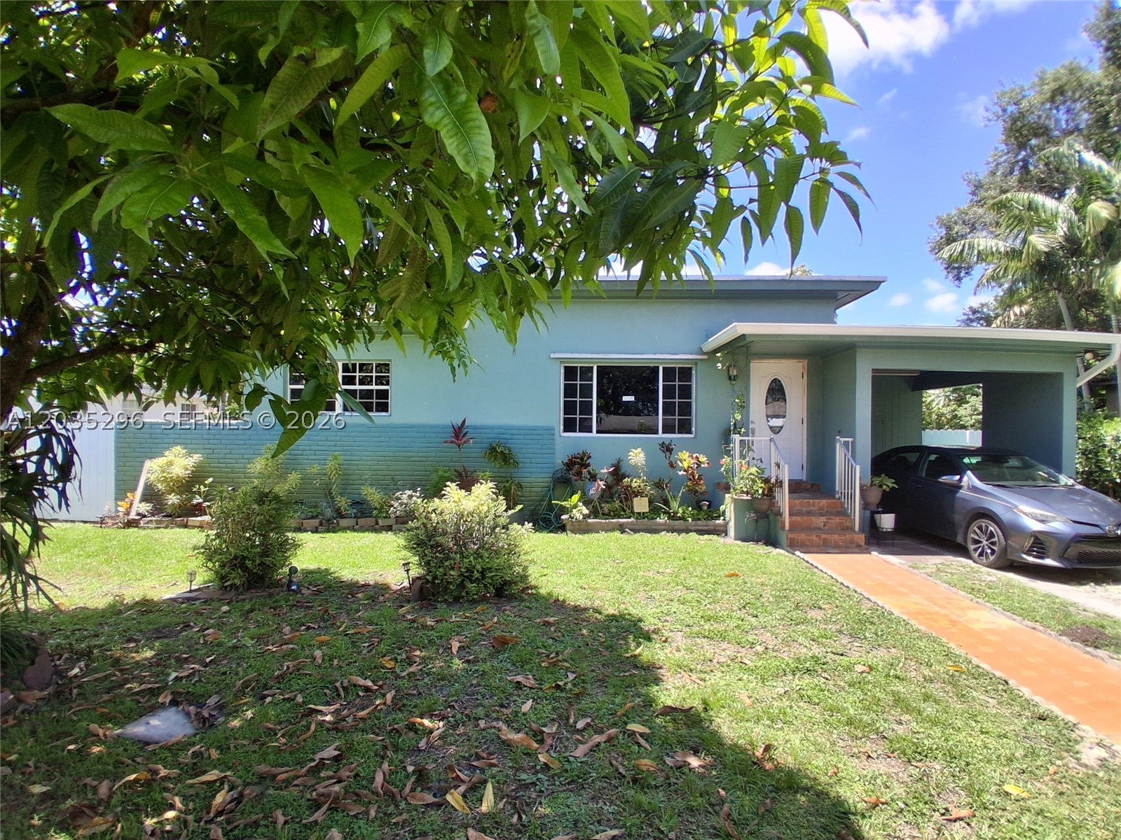 220 NW 150th St, Miami FL 33168