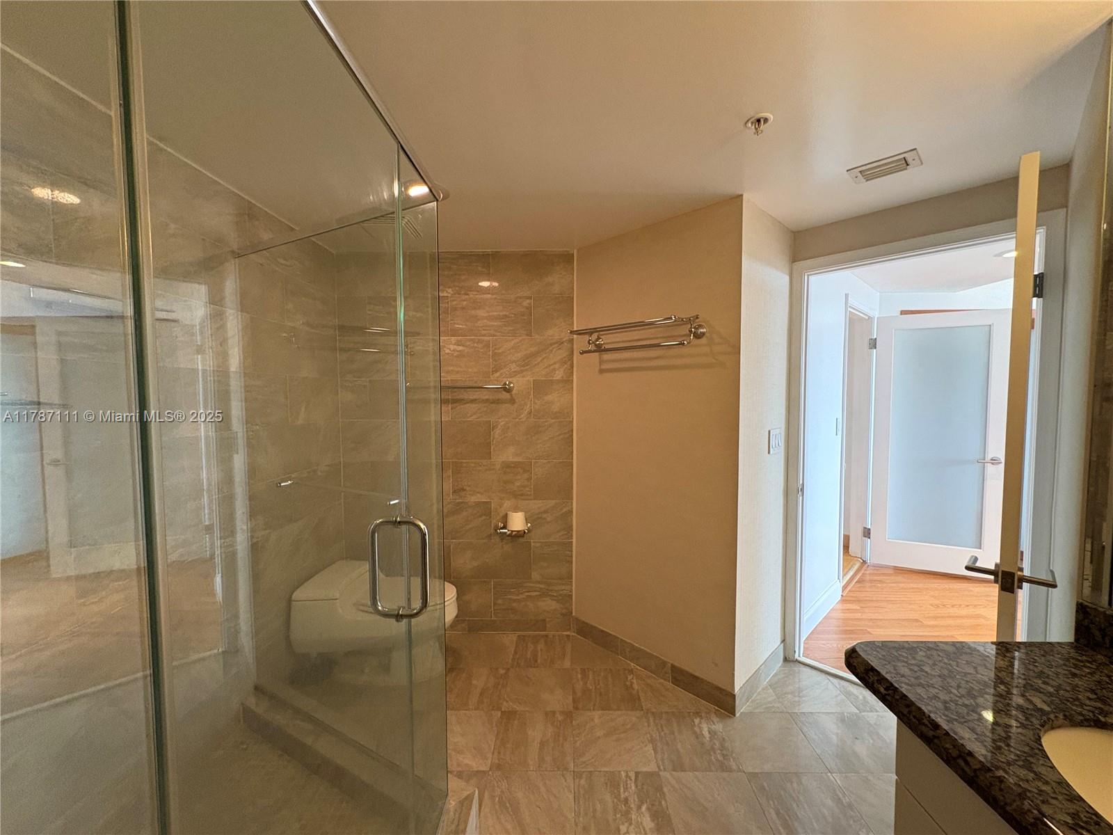 BAY HARBORVIEW CONDO - Residential Lease