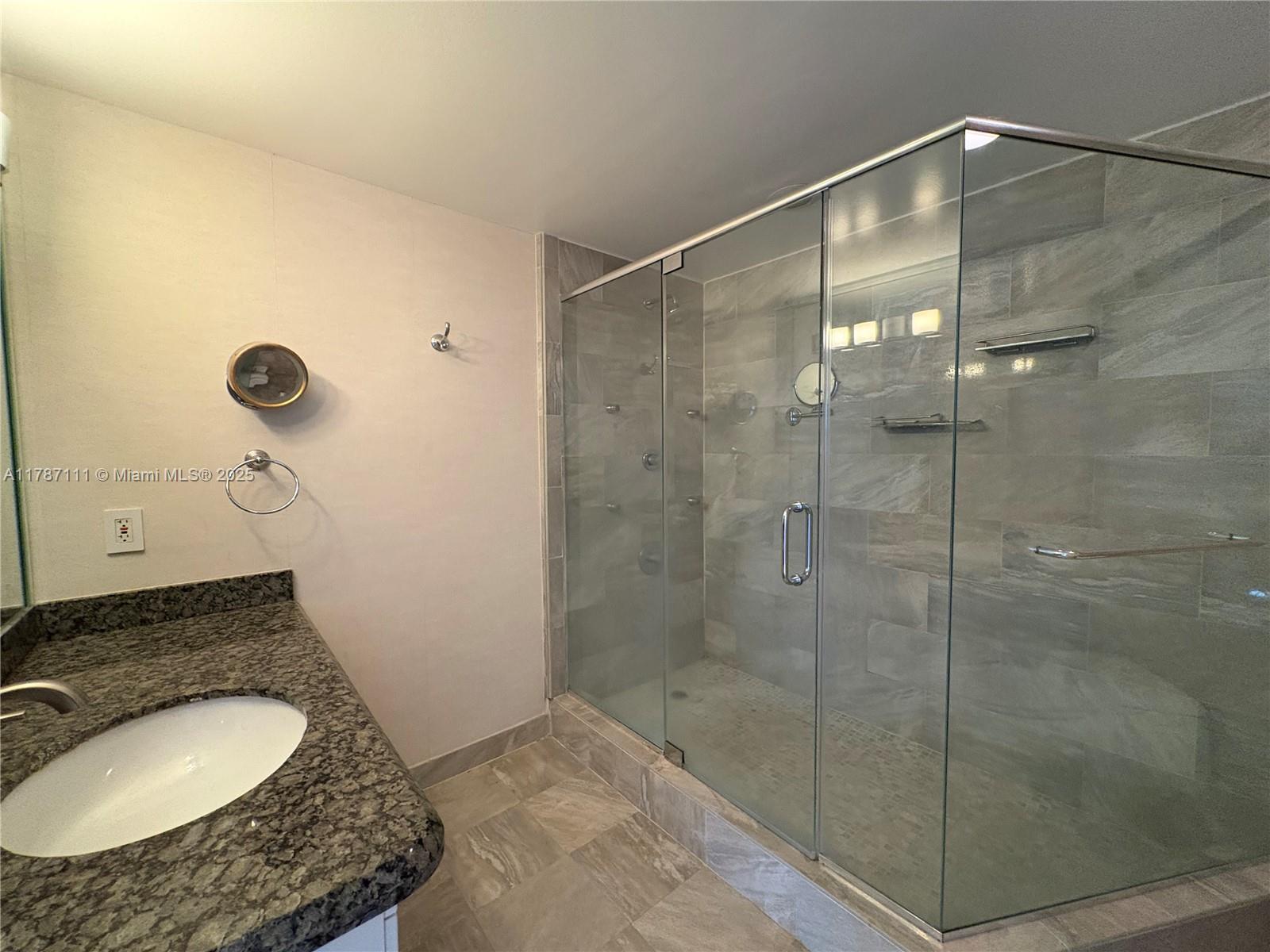 BAY HARBORVIEW CONDO - Residential Lease