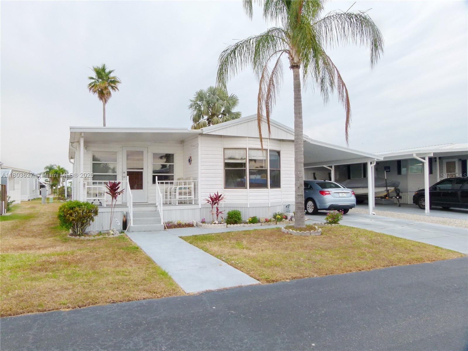 Oasis Village - Residential