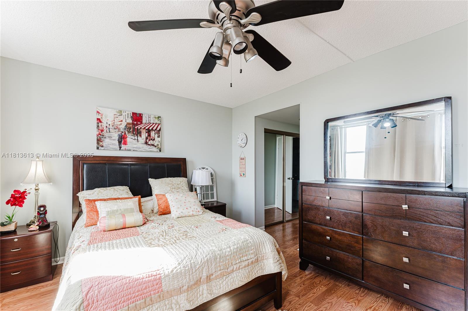 HILLCREST EAST NO 23 COND - Residential